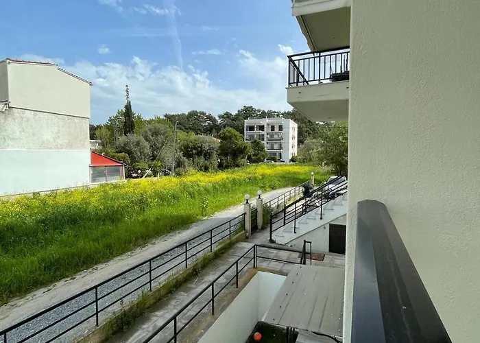 μια ανάσα από τη θάλασσα, Apartamento *